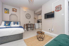 TTBRIGHTON SEAFRONT I CENTRAL LOCATED STUDIO FLAT